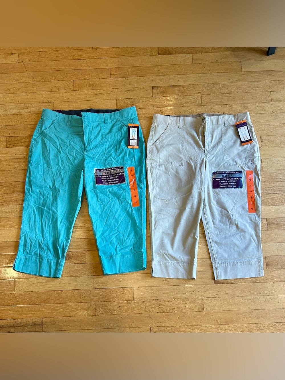 Gloria Vanderbilt Womens Capri Set in Teal and Cream